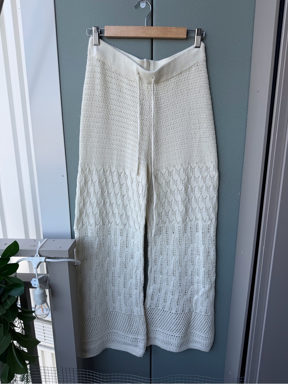 Z Supply Cream Crochet Knit Beach Cover Up Pants